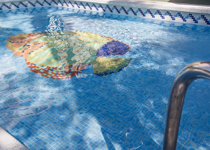 Htop Palm & #htopenjoy Otel