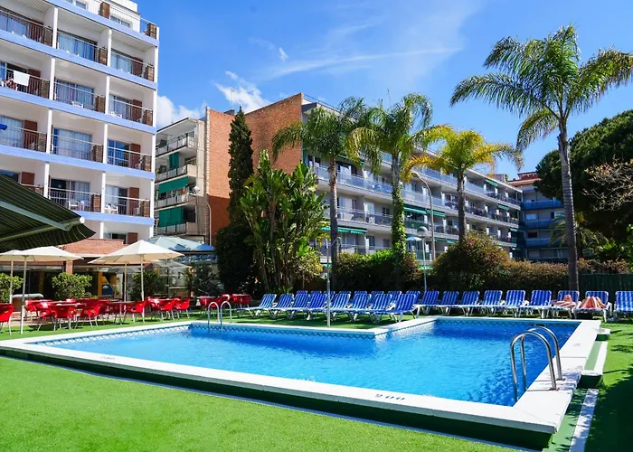 Otel Htop Palm & #htopenjoy