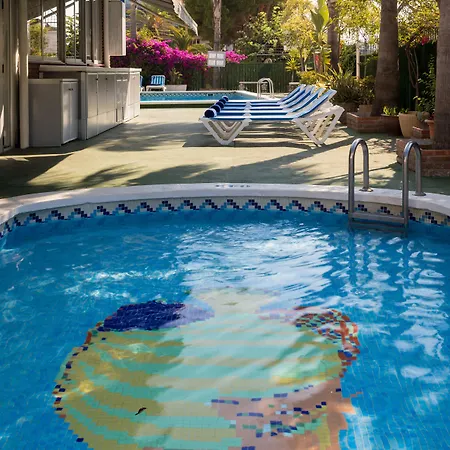 Htop Palm & #htopenjoy Λορέτ Ντε Μαρ