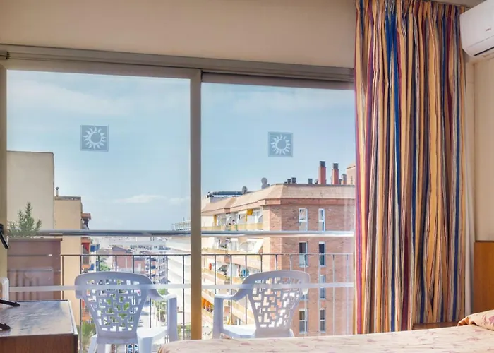 Htop Palm & #htopenjoy 료렛 드 마르