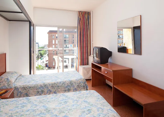 Htop Palm & #htopenjoy 호텔 3*