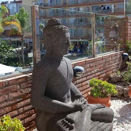 Htop Palm & #htopenjoy Hotel 3*